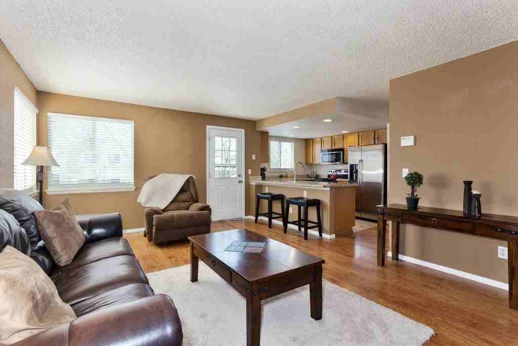 4955 S Flanders Ct - Photo 5 of 17