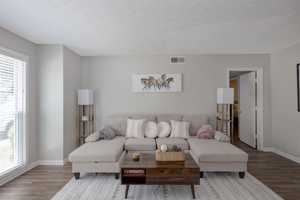 featured image of 1815 17th Ave #7