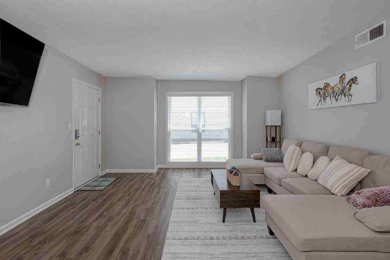 1815 17th Ave #7 - Photo 4 of 22