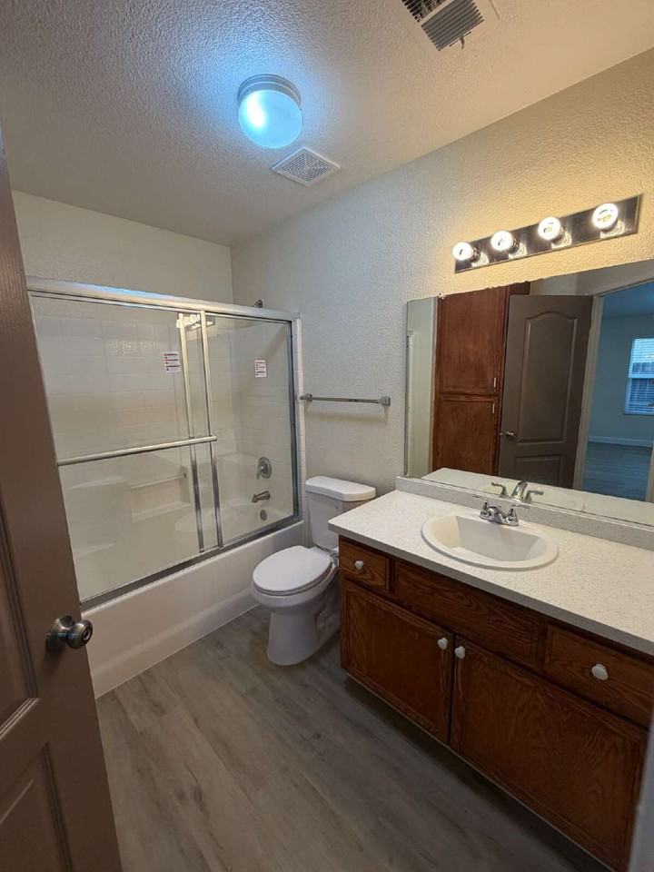 2101 W Antley St - Photo 6 of 19