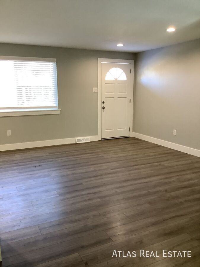 13666 E Dakota Ave - Photo 2 of 15