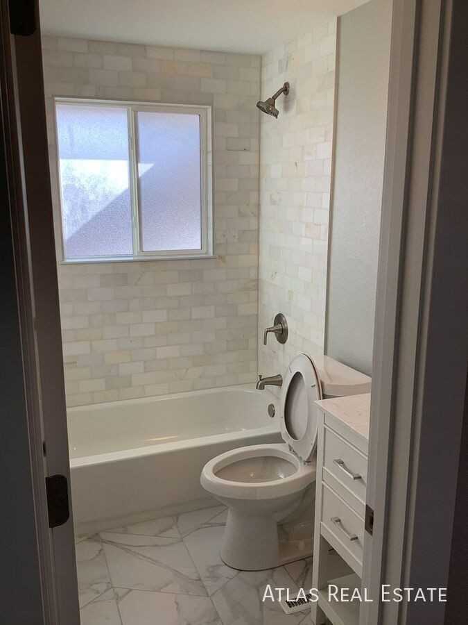 13666 E Dakota Ave - Photo 6 of 15