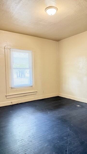 3019 Boulevard Pl - Photo 3 of 22