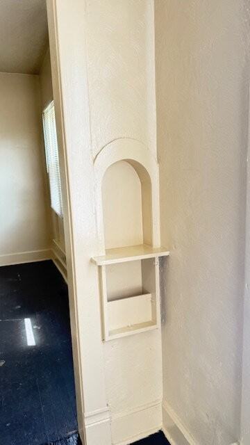 3019 Boulevard Pl - Photo 4 of 22