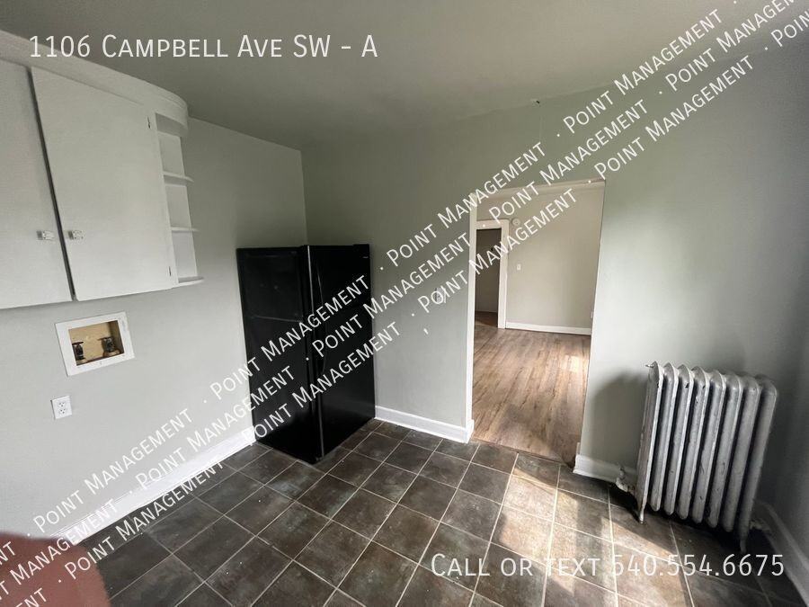1106 Campbell Ave Sw #A - Photo 5 of 11