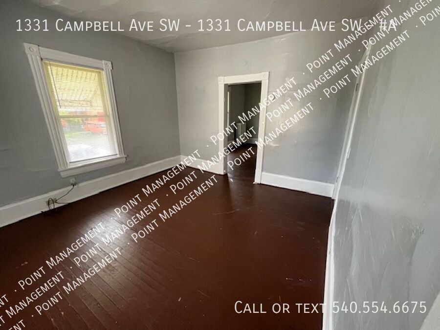 1331 Campbell Ave SW - 1331 Campbell Ave SW #A - Photo 2 of 5