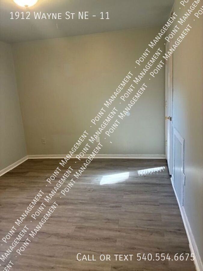 1912 Wayne St Ne #11 - Photo 6 of 10