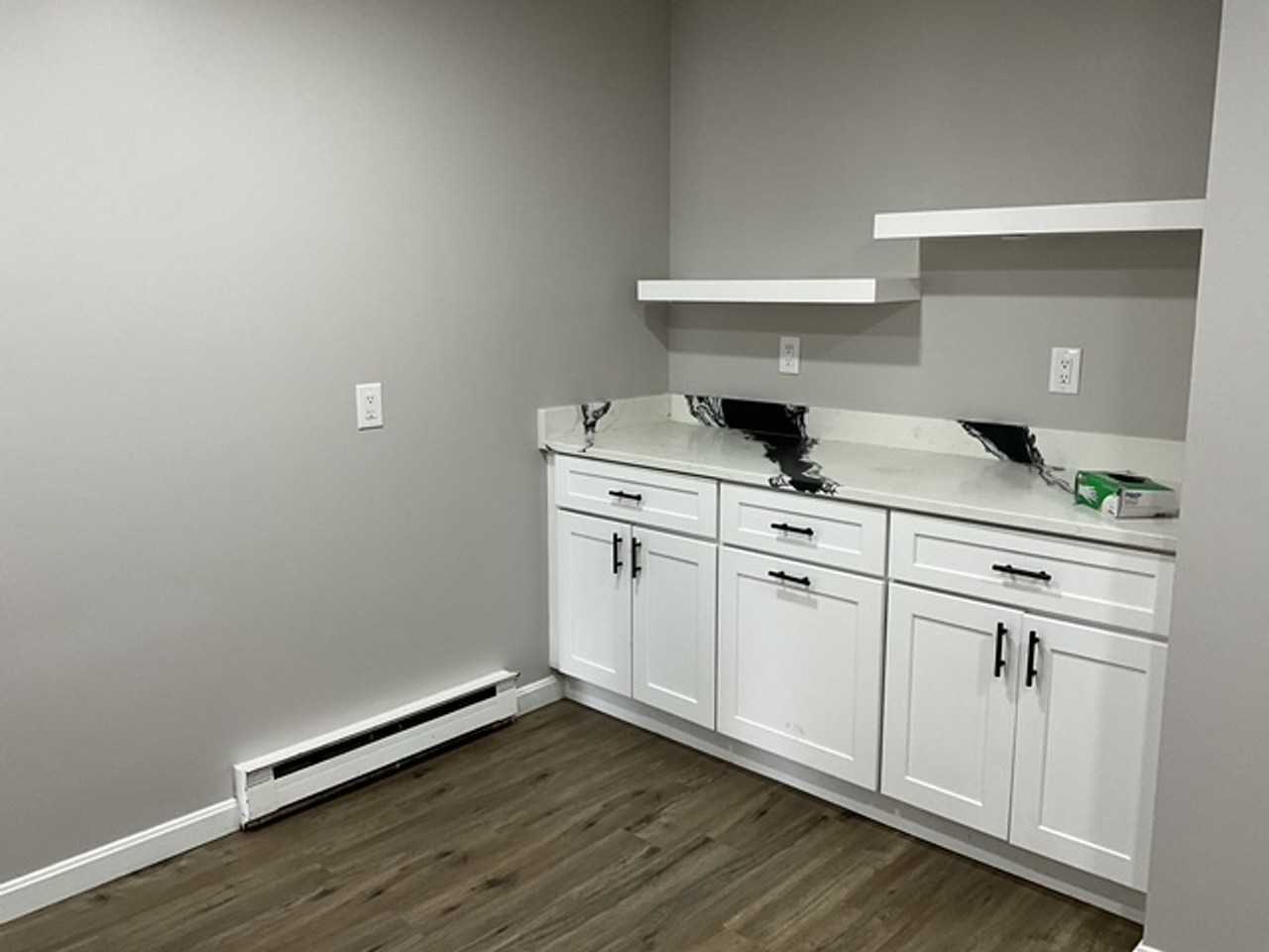 38 Park Ave #C - Photo 2 of 6