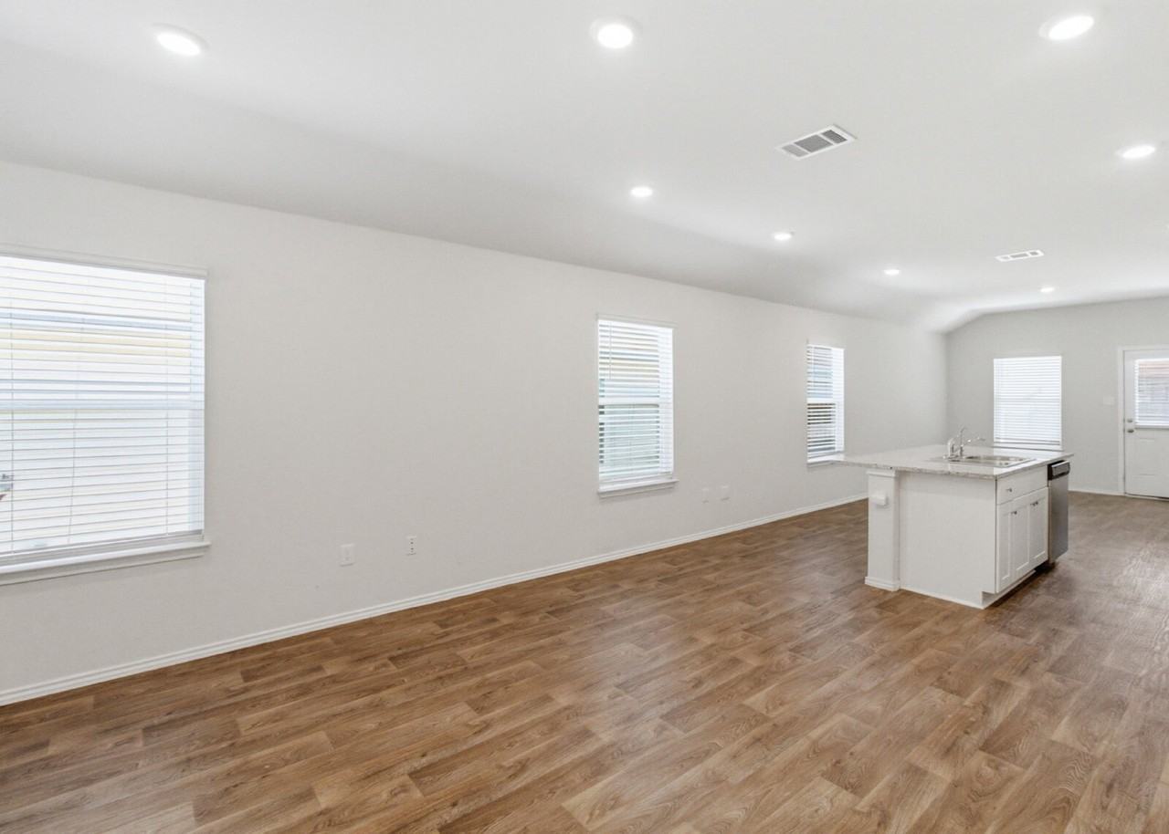 2856 Panther Spg - Photo 5 of 27