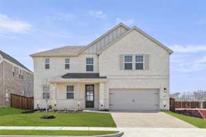 featured image of 2109 Hibiscus Ln