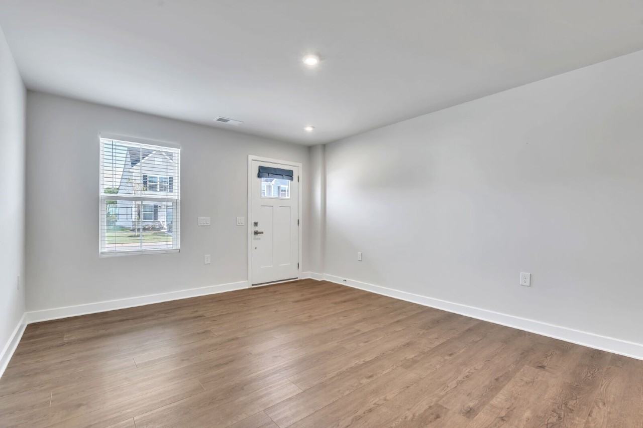 4268 Joplin Ct - Photo 3 of 28