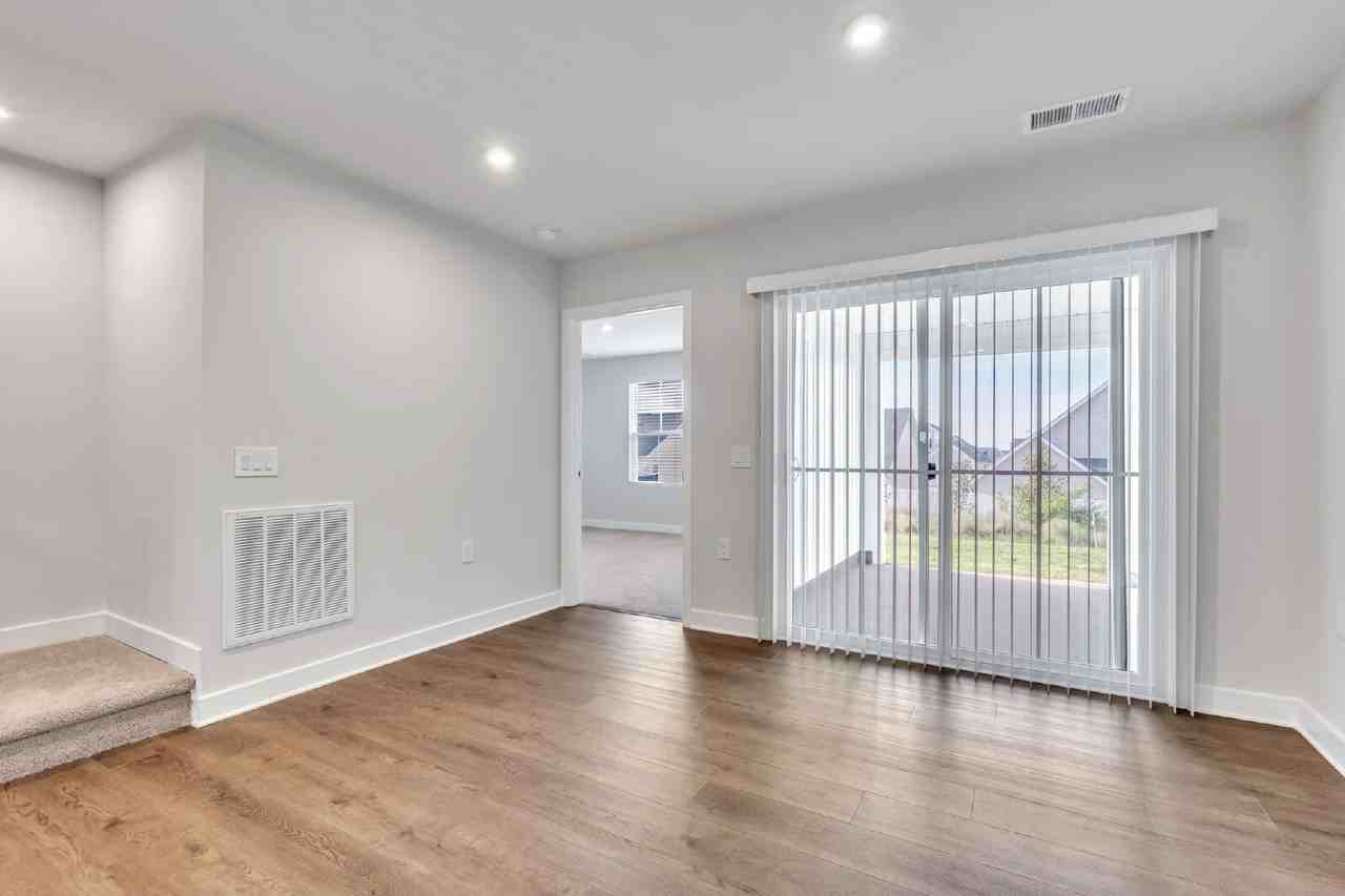 4268 Joplin Ct - Photo 6 of 28