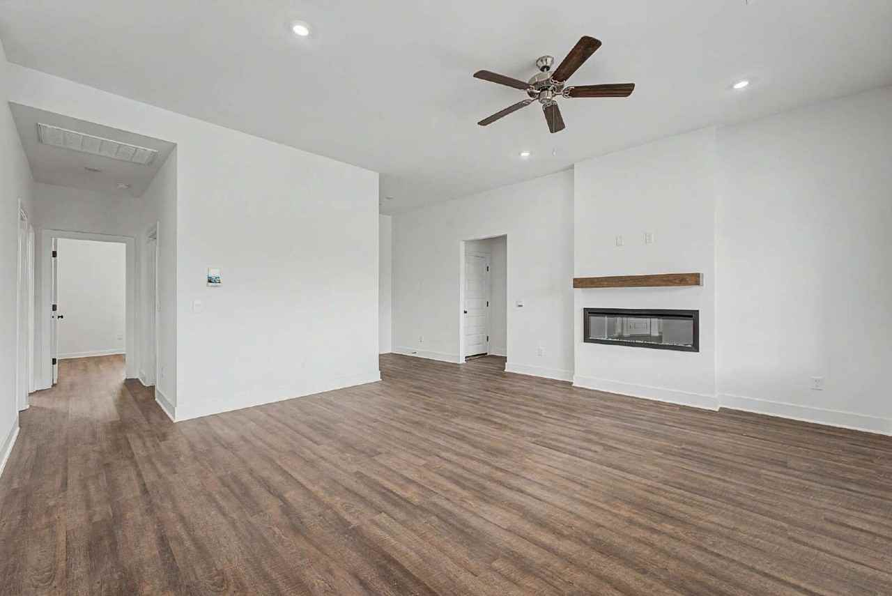 512 W Canada Dr - Photo 6 of 21