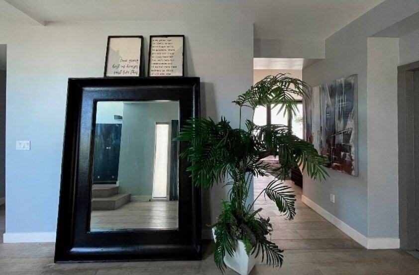 300 N Plymouth Blvd - Photo 3 of 15
