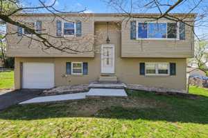 featured image of 3912 Brookridge Dr