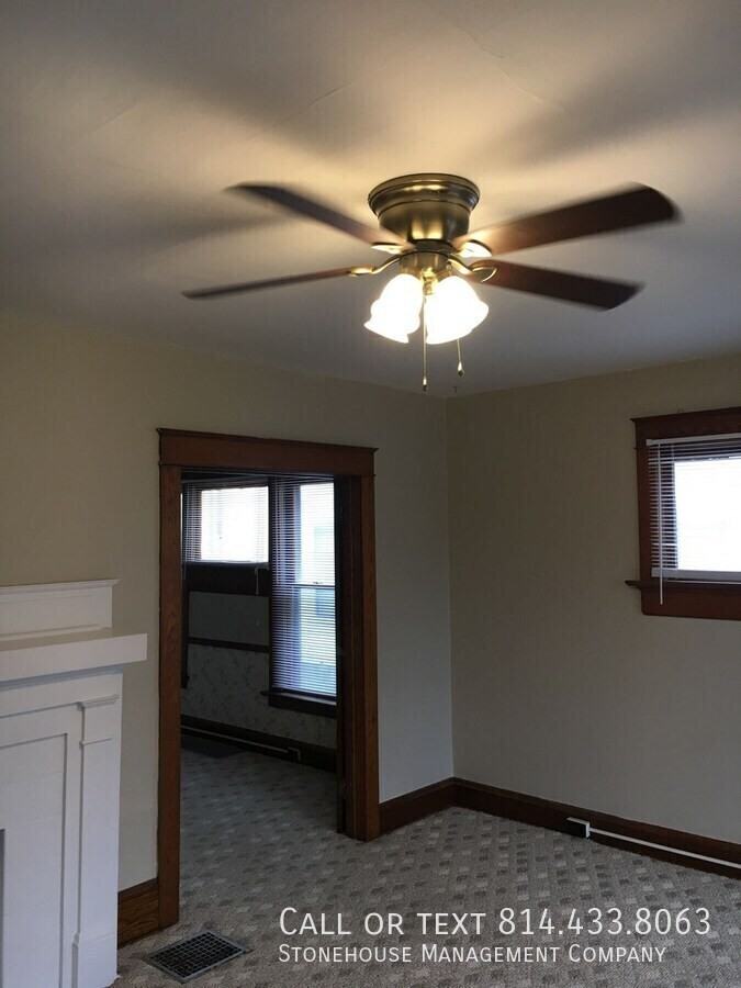 3603 Maple St - Photo 3 of 11