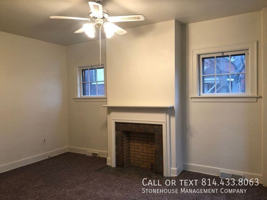 360 W 7th St #3 - Photo 3 of 14