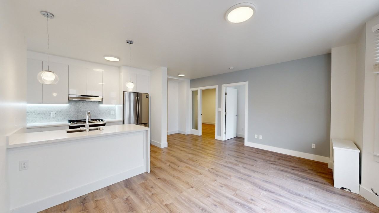 2355 Polk St #103 - Photo 4 of 19