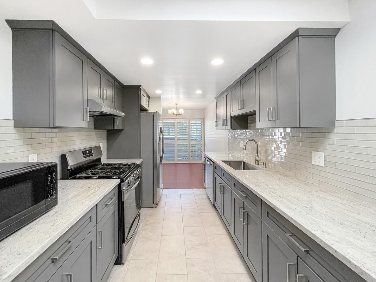 16255 Devonshire St #7 - Photo 3 of 23