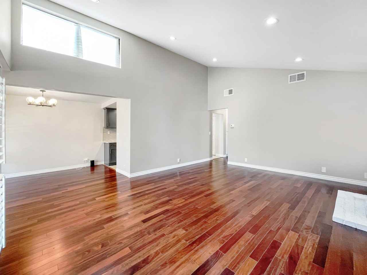 16255 Devonshire St #7 - Photo 6 of 23