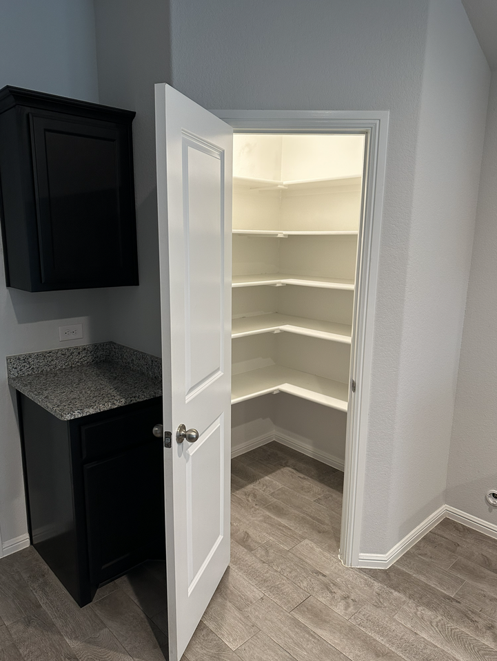 9708 Apex Dr #NA - Photo 5 of 20