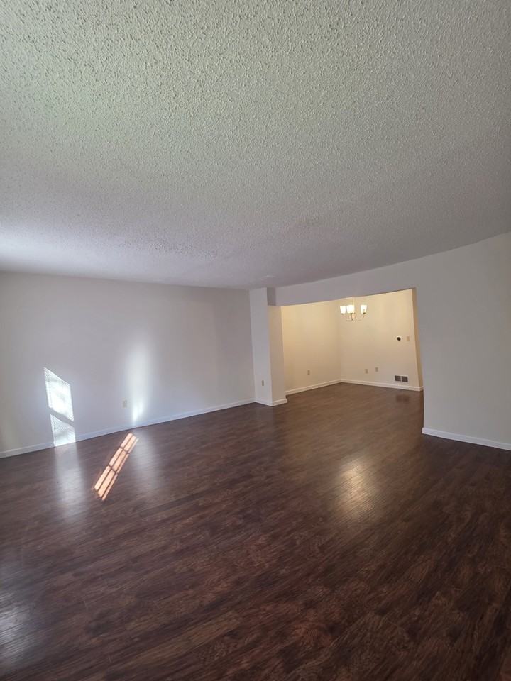 8315 Countryside Ln #8315 - Photo 2 of 19