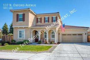 137 N Oxford Ave - Photo 1 of 1