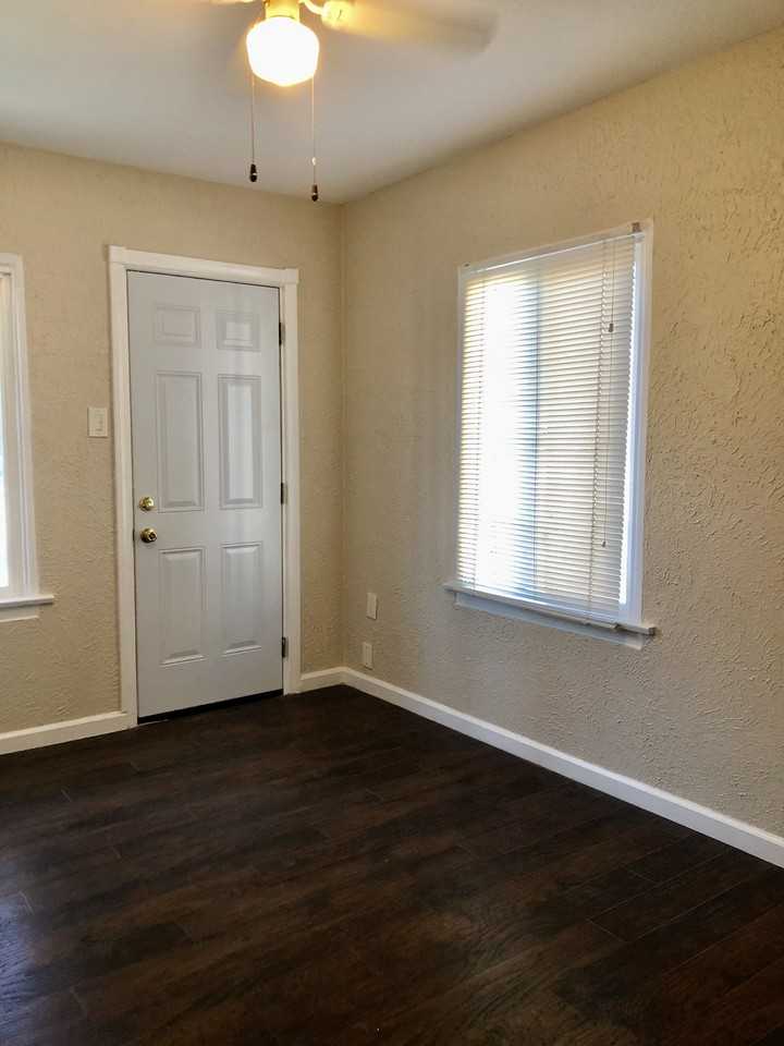 606 1/2 W 4th Ave #NA - Photo 2 of 14