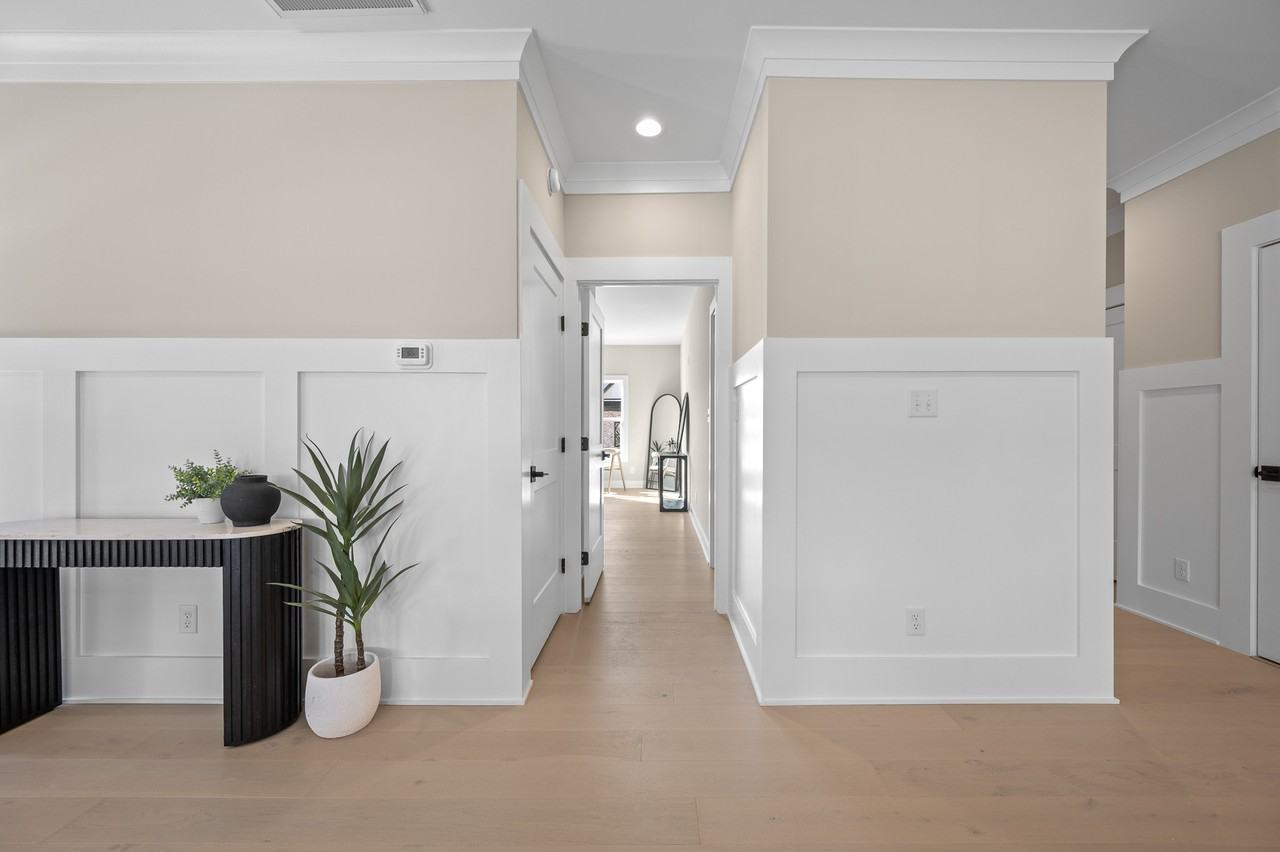 1101 S Westyn Loop #1101 - Photo 2 of 36