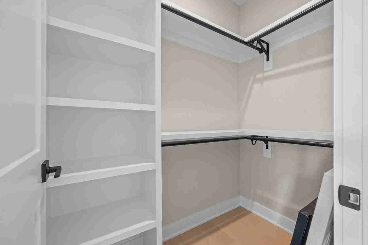 1101 S Westyn Loop #1101 - Photo 4 of 36