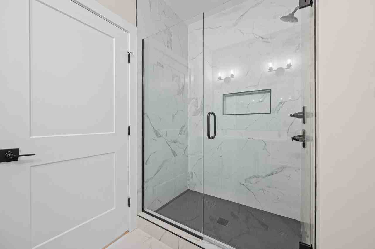 1101 S Westyn Loop #1101 - Photo 5 of 36