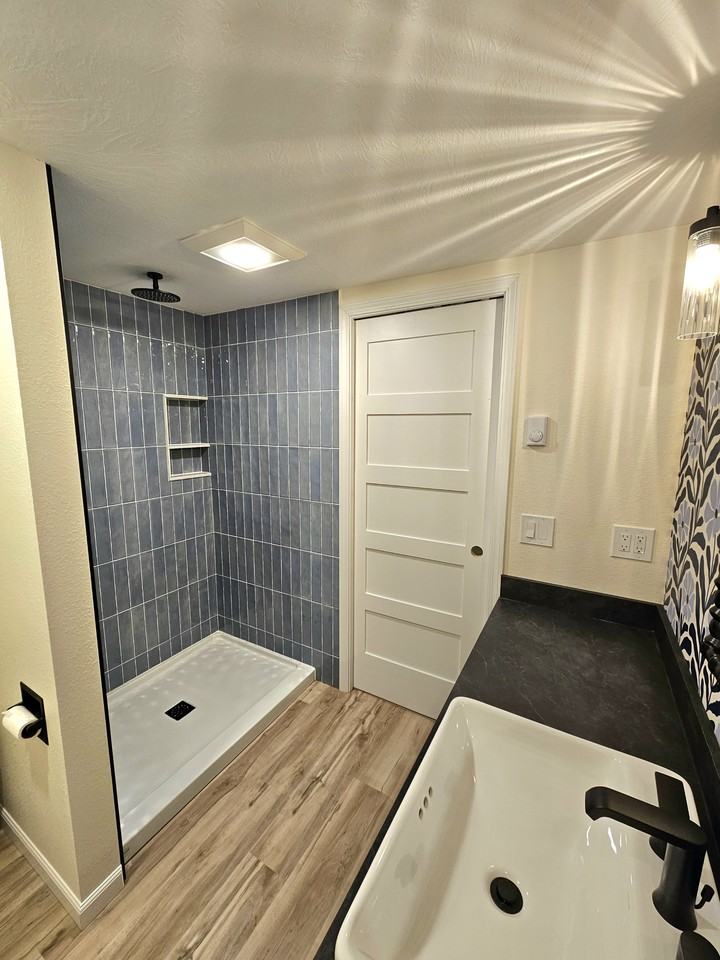 520 29th Ave Ne #520B - Photo 4 of 17