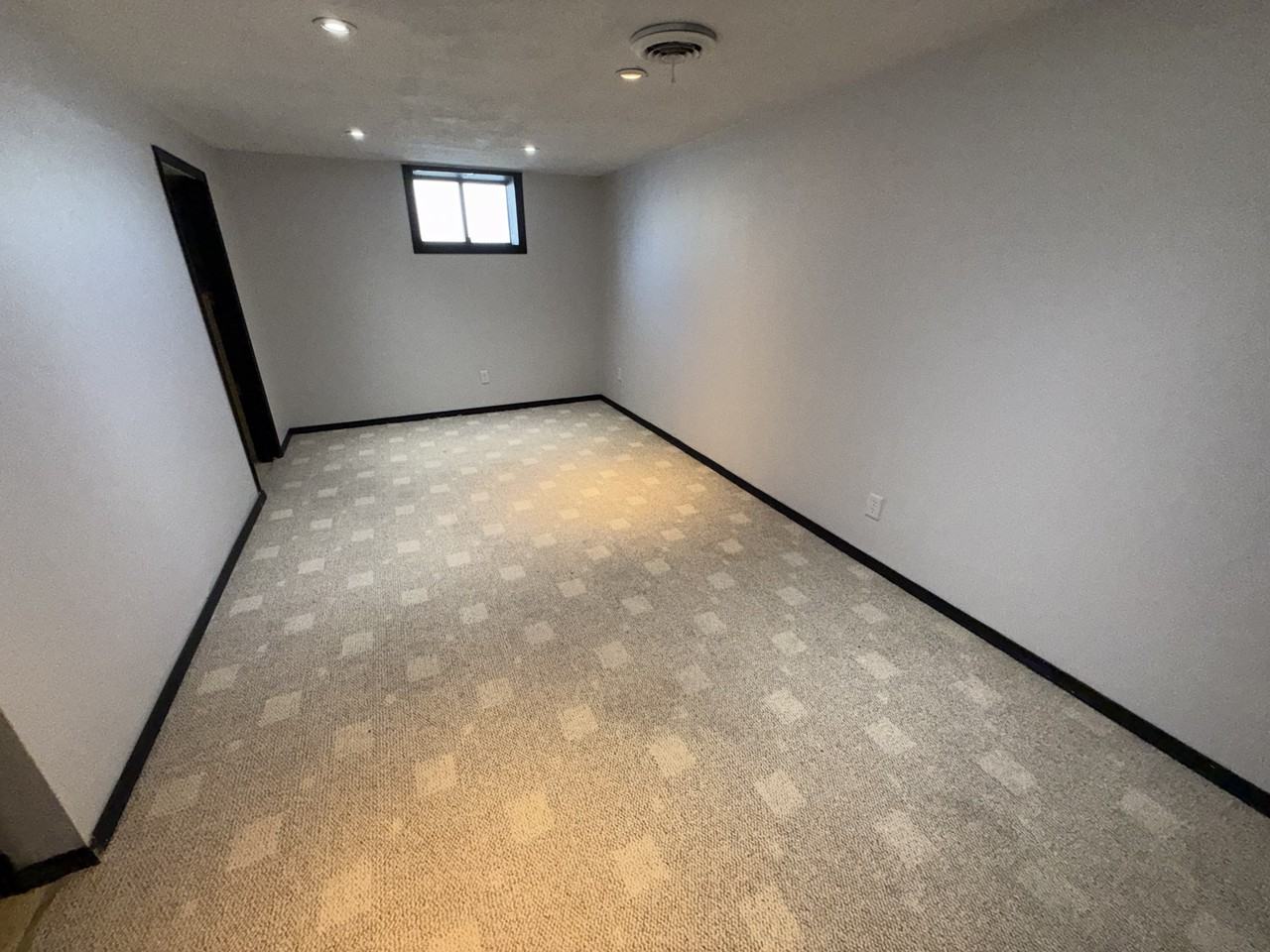 2609 W 55th St #NA - Photo 6 of 29