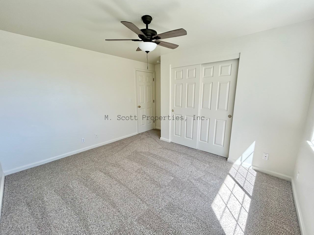 1402 Sotheby Ct #NA - Photo 3 of 13