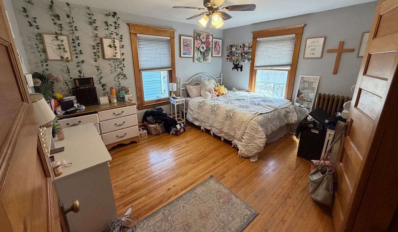 1941 Laurel Ave #NA - Photo 7 of 11