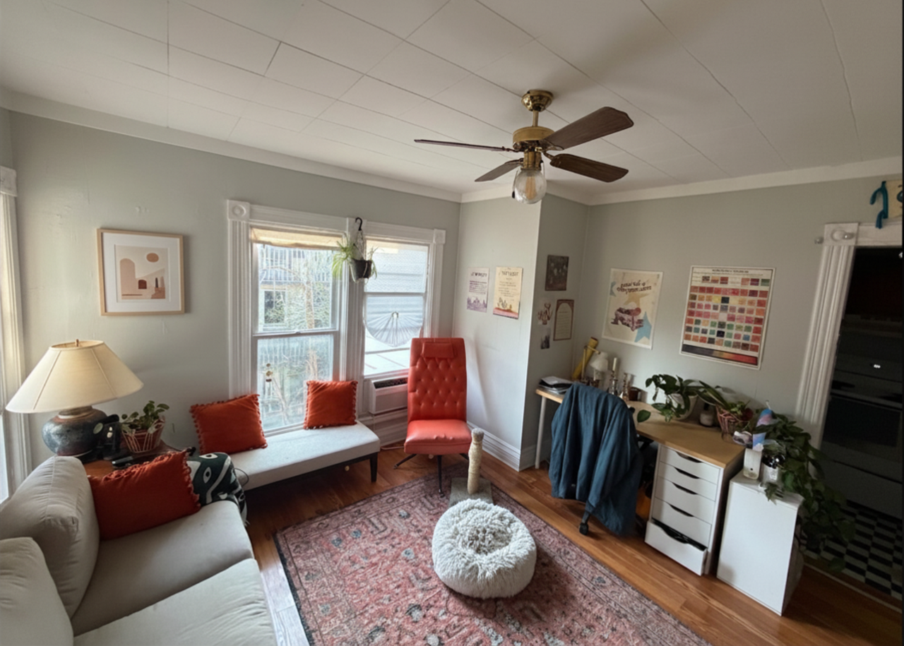 917 W Cross St #5 - Photo 2 of 6