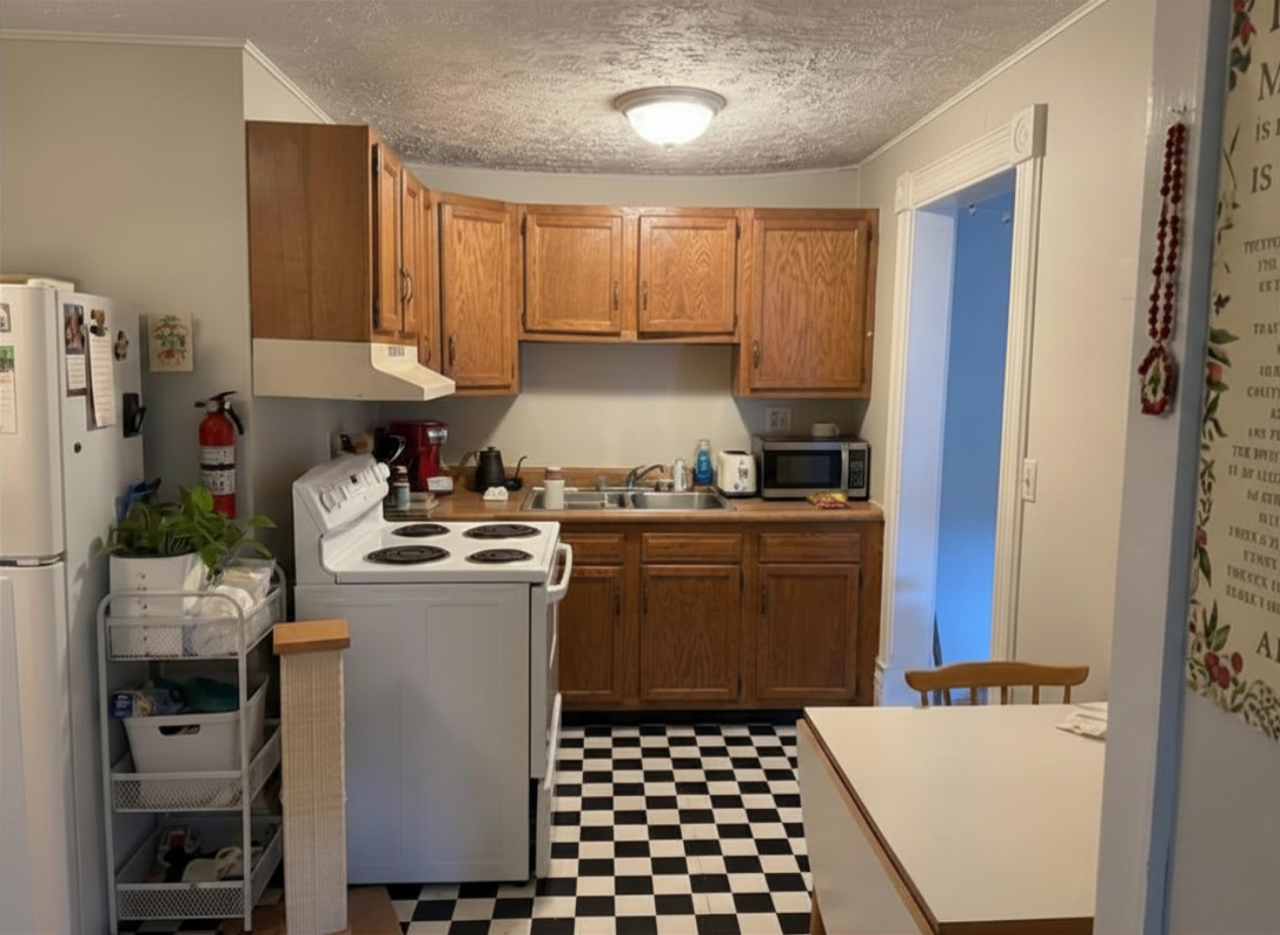 917 W Cross St #5 - Photo 3 of 6