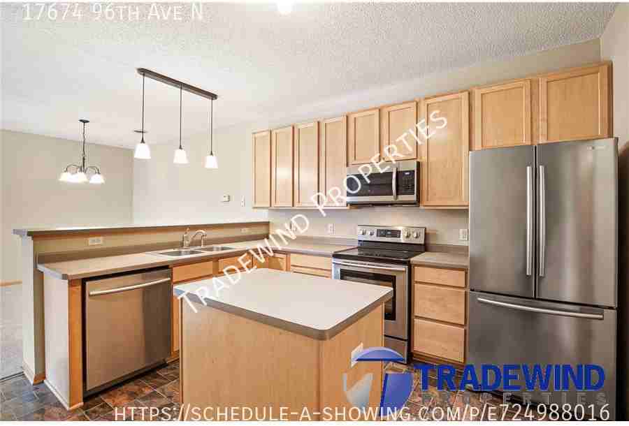 17674 96th Ave N - Photo 3 of 11