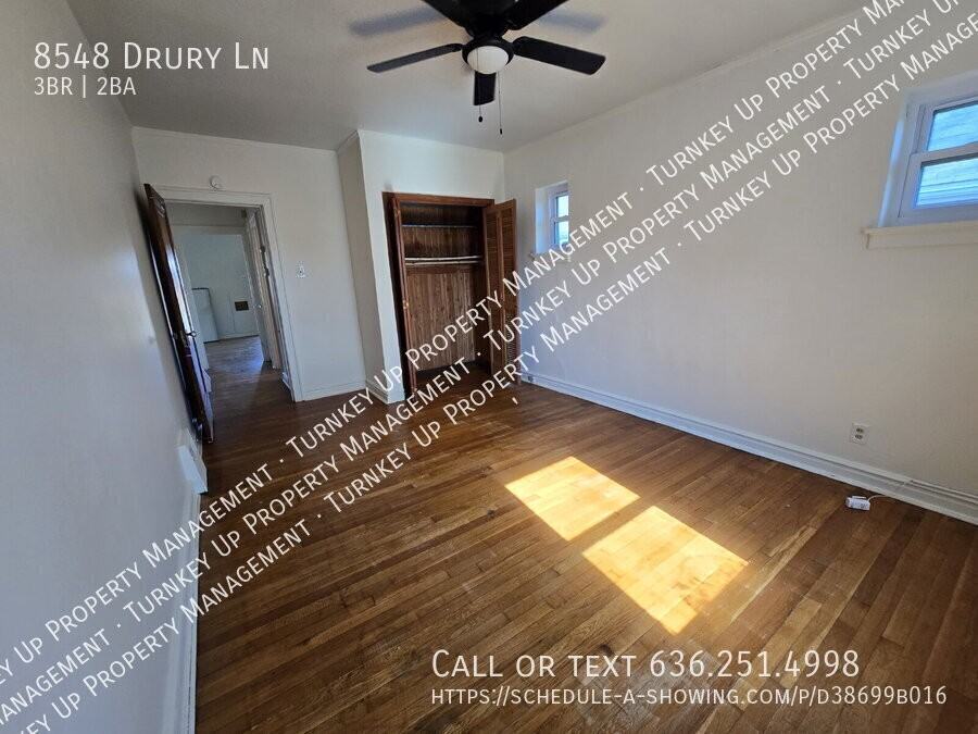 8548 Drury Ln - Photo 6 of 22