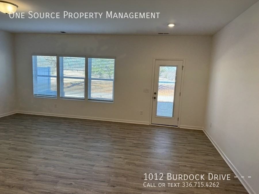 1012 Burdock Dr - Photo 5 of 10