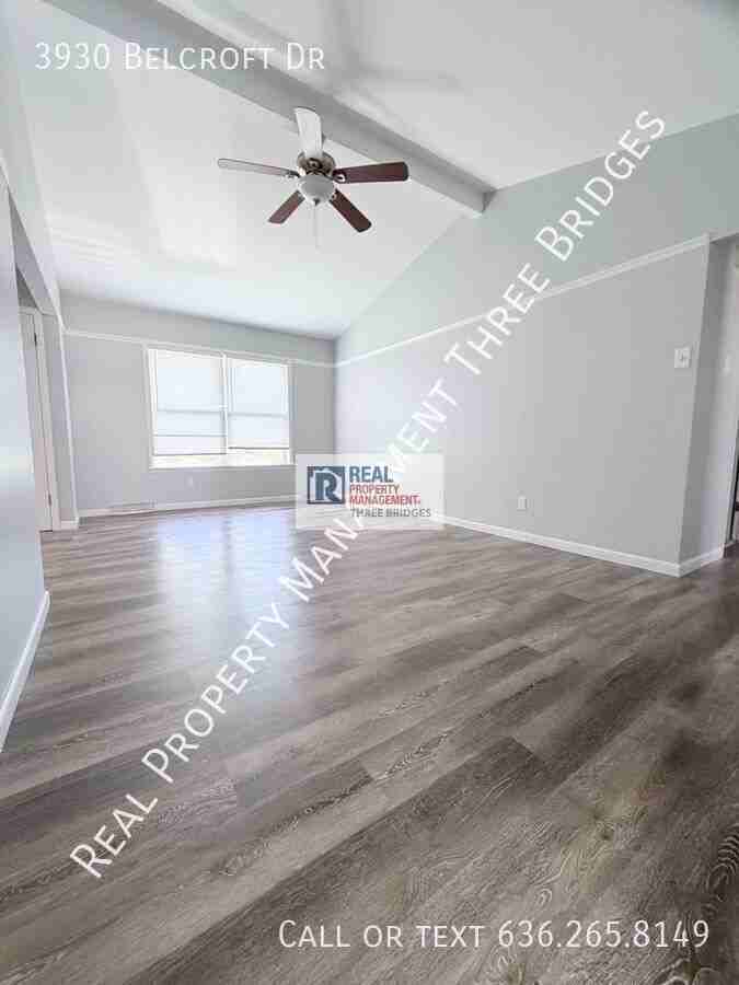 3930 Belcroft Dr - Photo 3 of 23