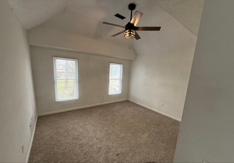 39 W Ramlow Aly - Photo 4 of 10