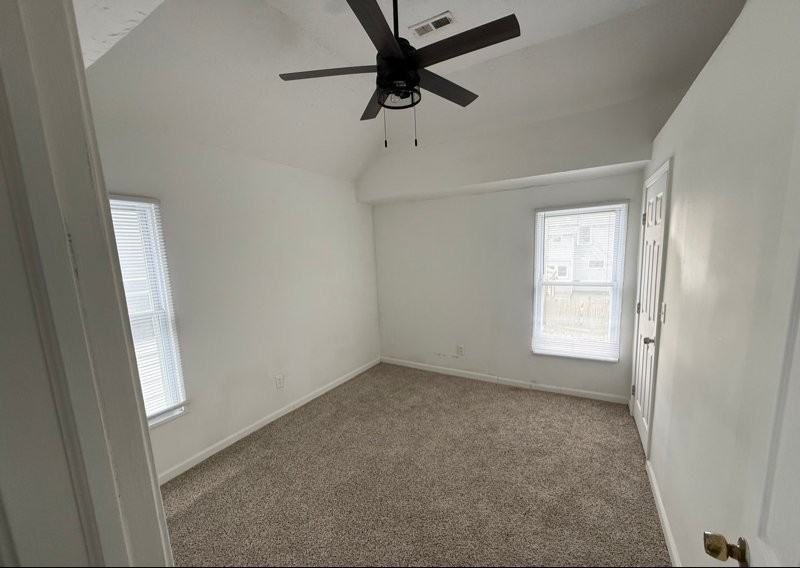 39 W Ramlow Aly - Photo 6 of 10