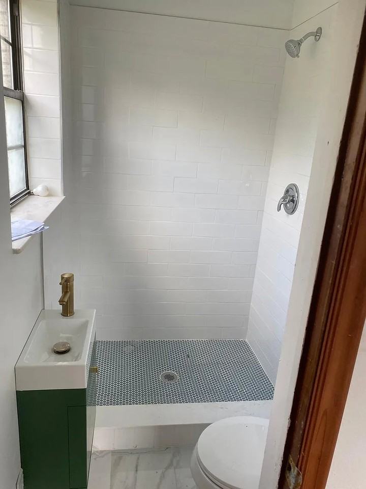 2107 Lou Dr W - Photo 3 of 10