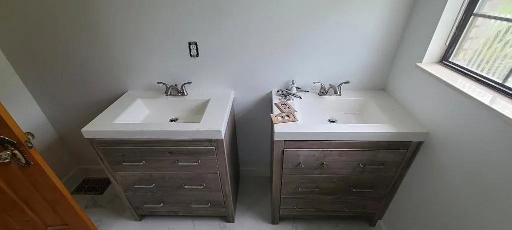 2107 Lou Dr W - Photo 4 of 10