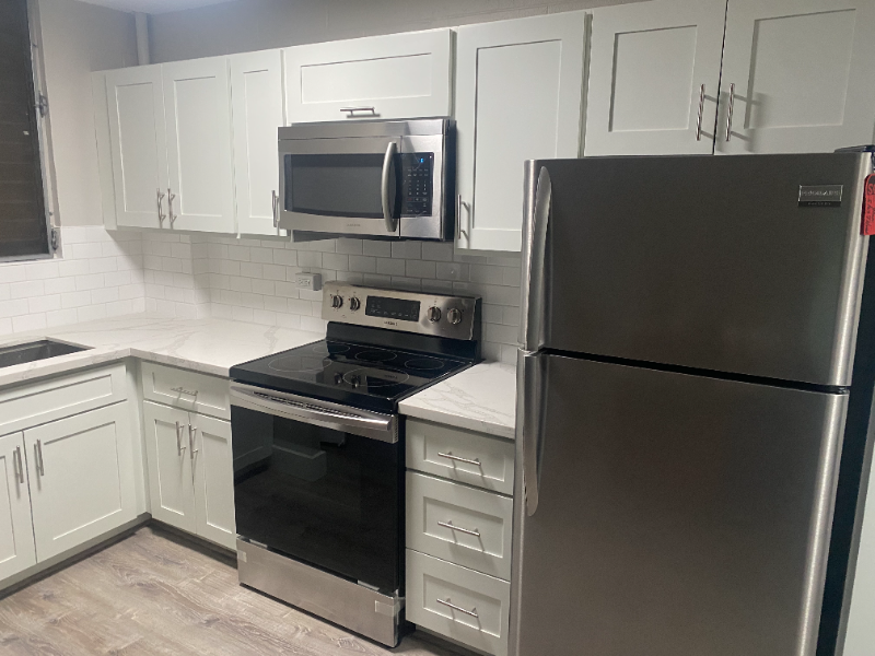 1525 Pensacola St #303 - Photo 2 of 8