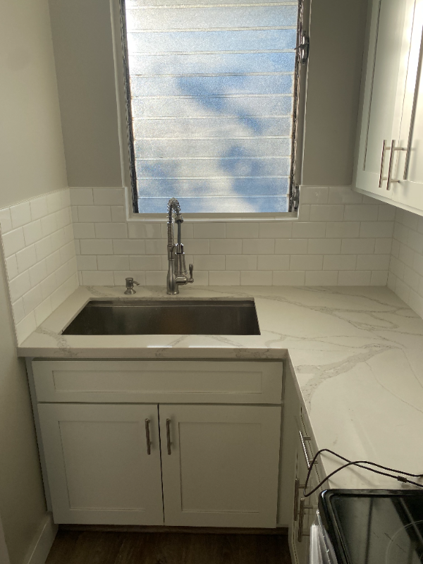 1525 Pensacola St #303 - Photo 3 of 8