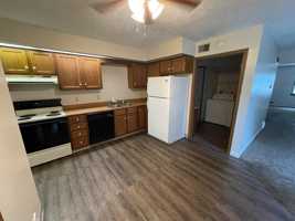 featured image of 1352 Red Tail Hawk Dr