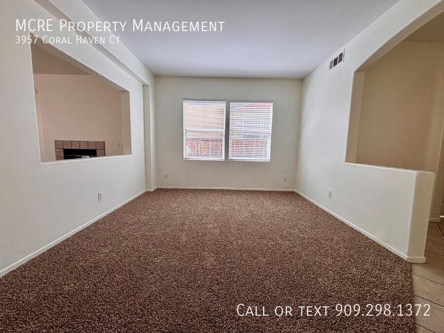 3957 Coral Haven Ct - Photo 4 of 31