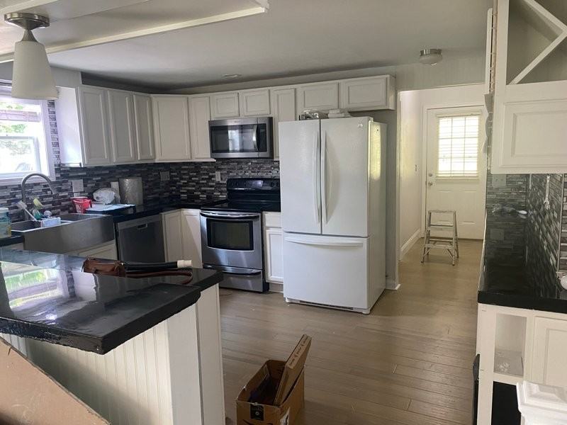 815 W Rodney Dr - Photo 2 of 8
